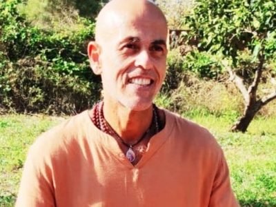 Fundación Yoga Pura Vida yoga y arteterapia para niños, niñas y adolescentes